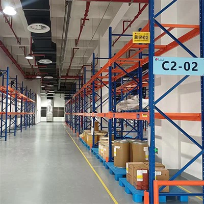 Raft pentru paleți cu traversă de rezistență